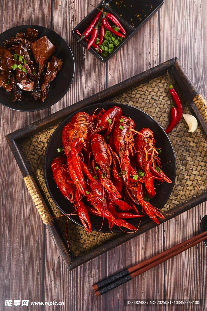 美味诱人的麻辣小龙虾