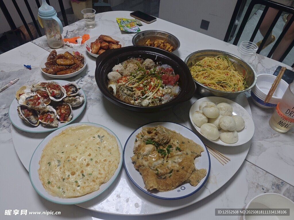 丰盛一桌家常菜