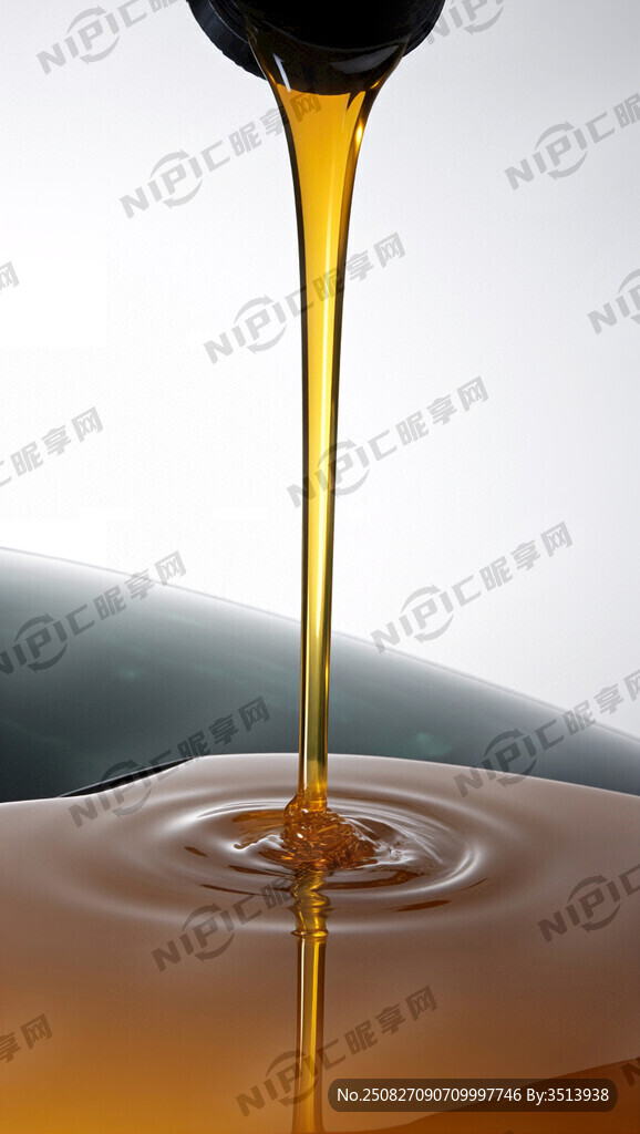 汽车新车机油油液的第一口母乳