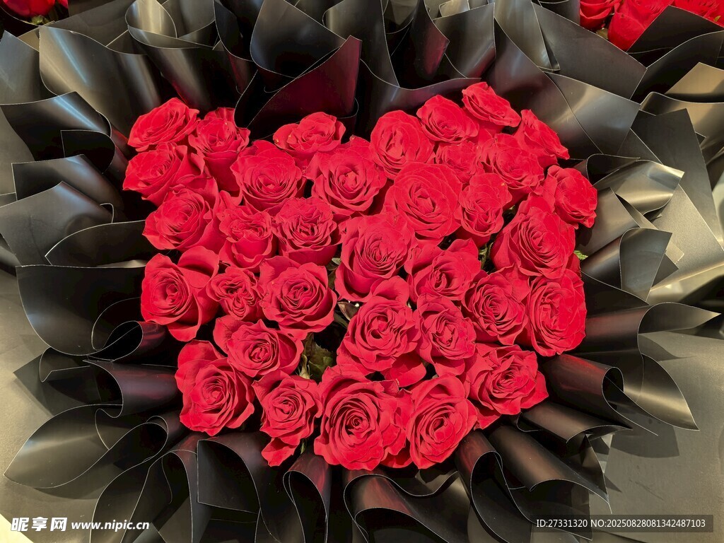 心形红玫瑰花束