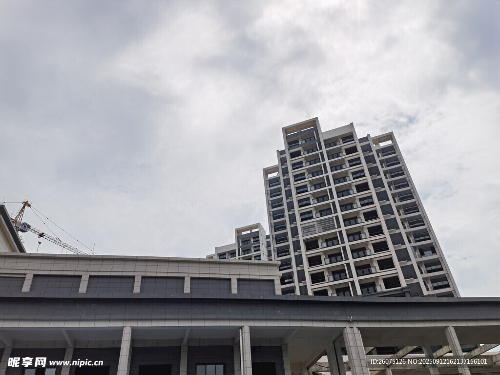 在建城市高楼建筑景观