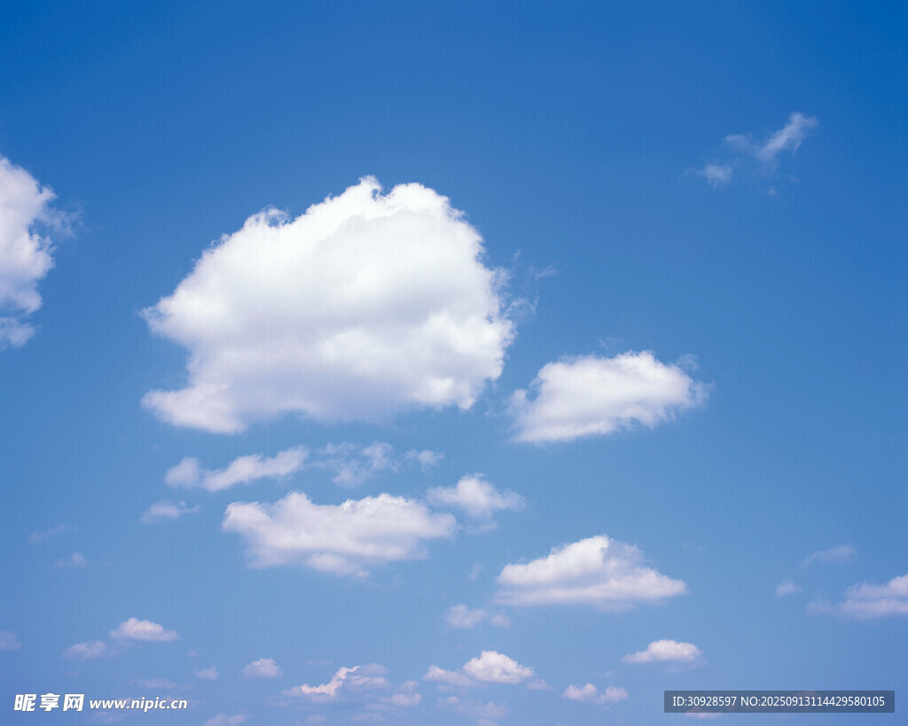 蓝天白云