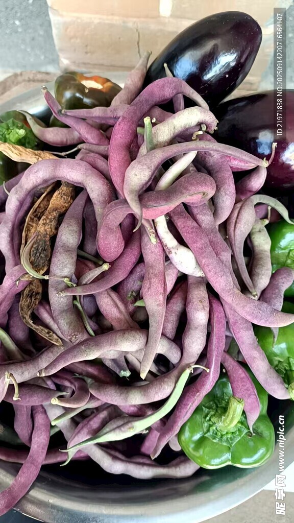 紫洋葱切丝沙拉