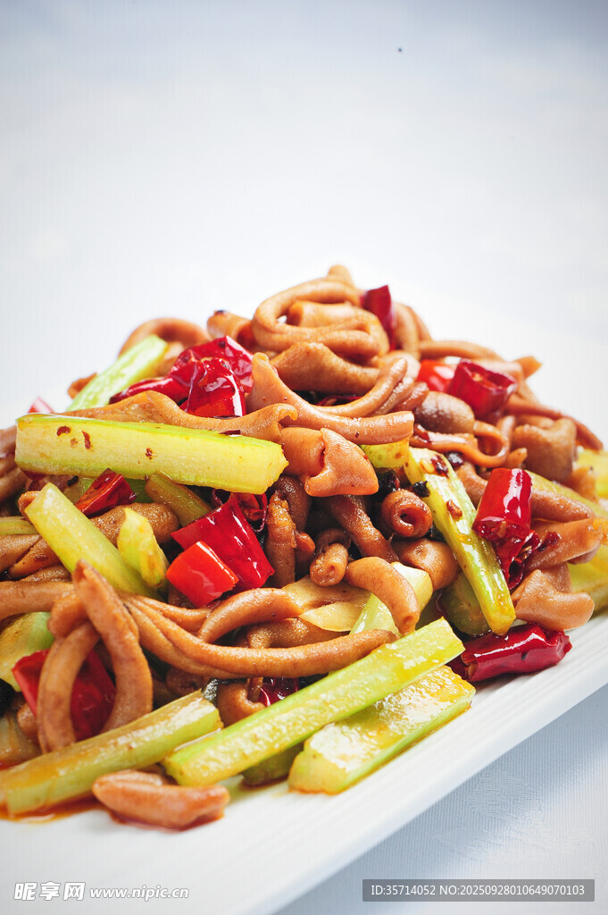 香辣芹菜炒鸭肠