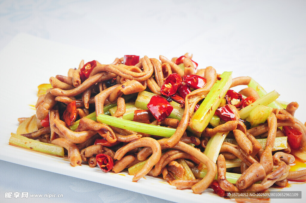 香辣美味炒鸭肠