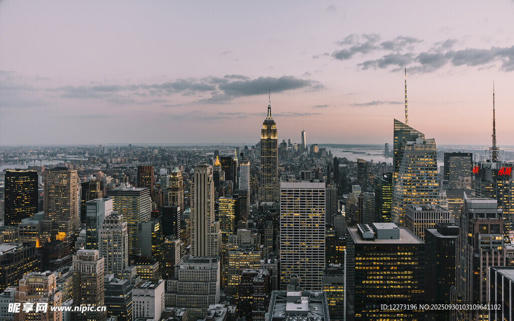 繁华都市天际线景观