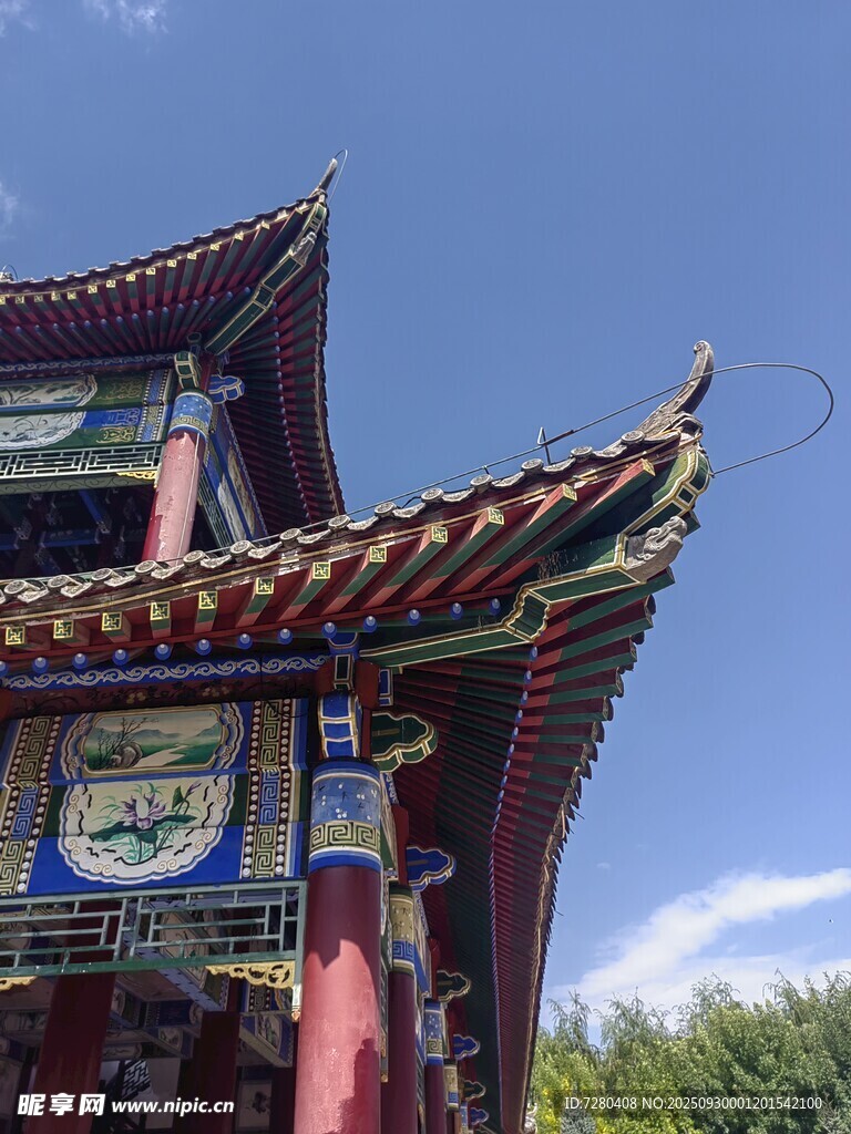 中式古建筑屋檐特写