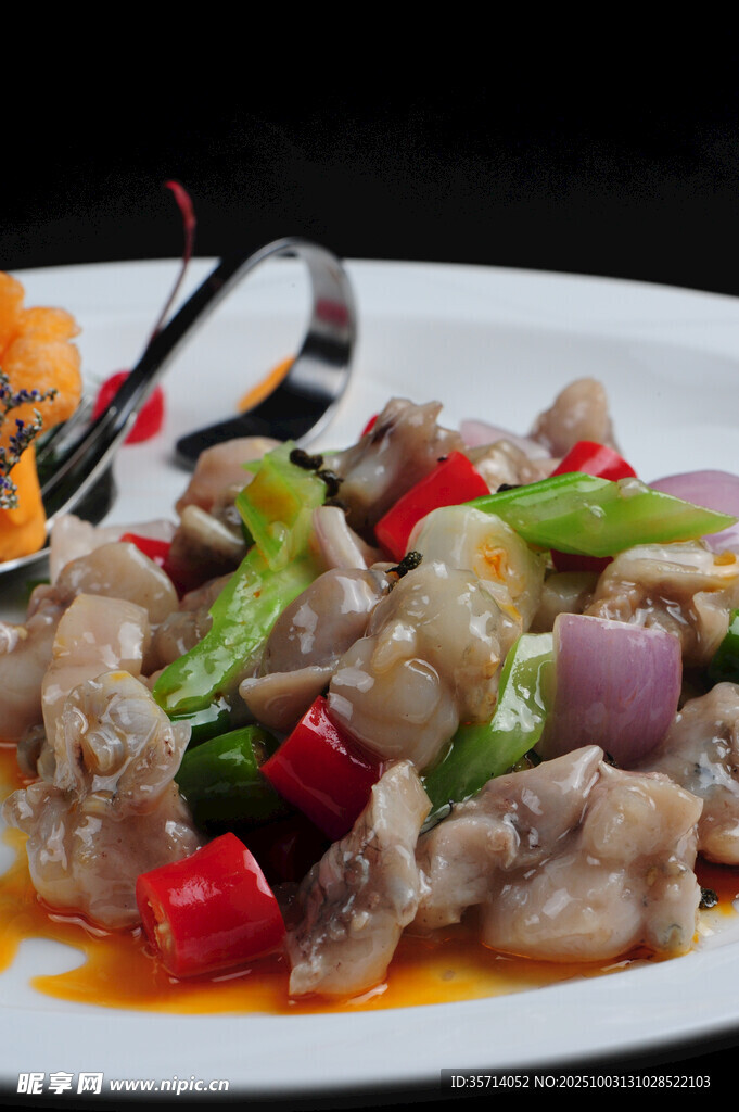 美味香辣炒牛蛙