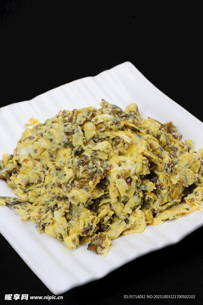 美味香椿炒鸡蛋