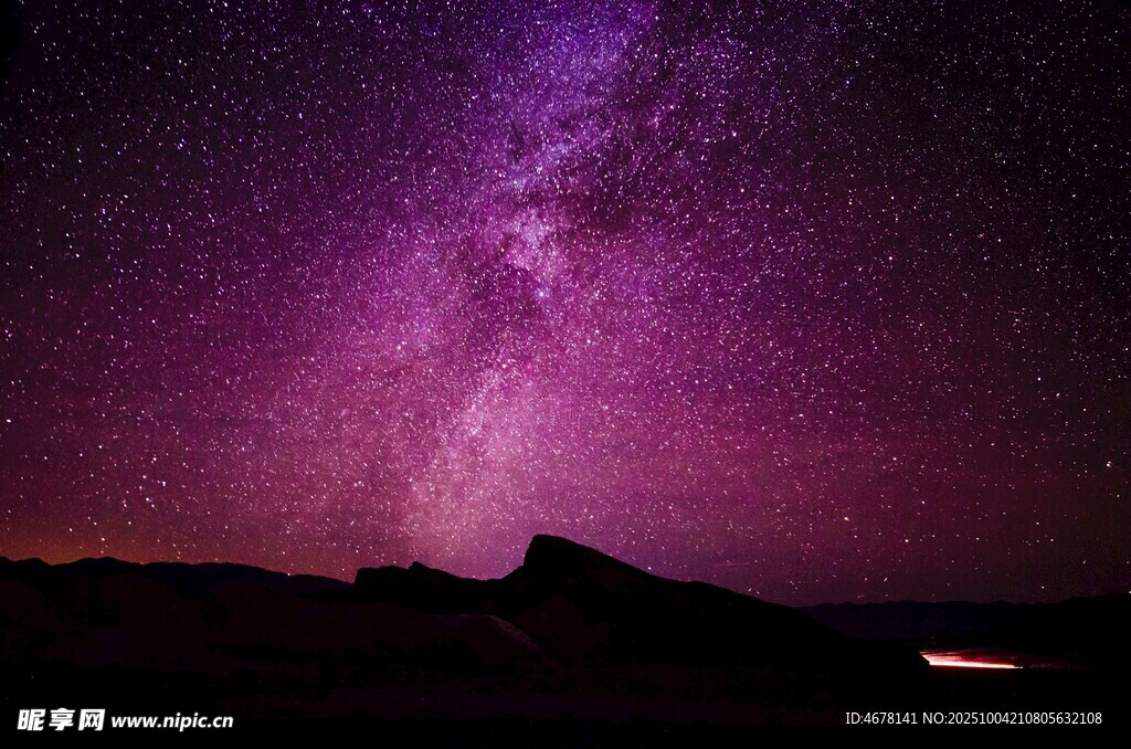 梦幻紫夜中的璀璨星河