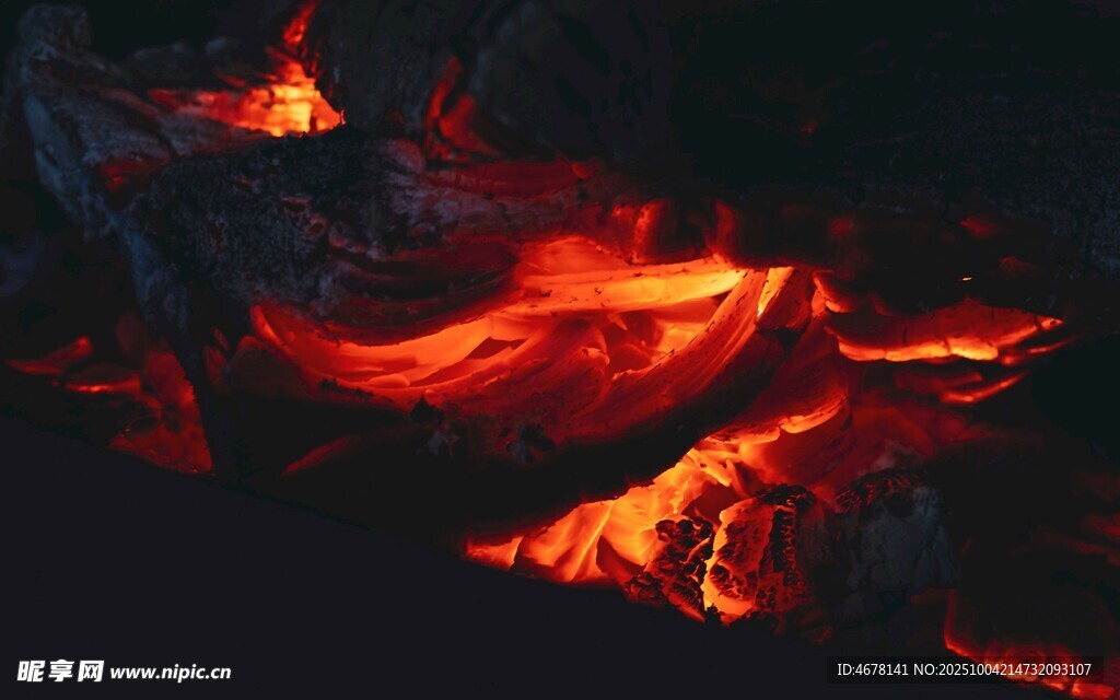 炽热流动的岩浆景象