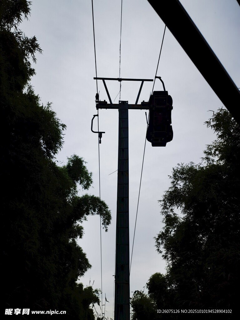 户外架空缆车设施