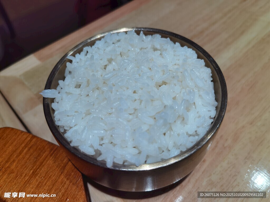 一碗白米饭
