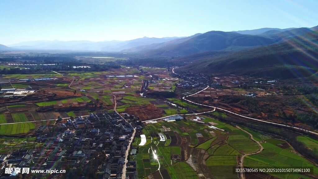 俯瞰美丽城郊风光