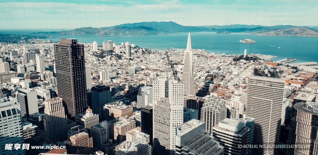 俯瞰繁华都市天际线