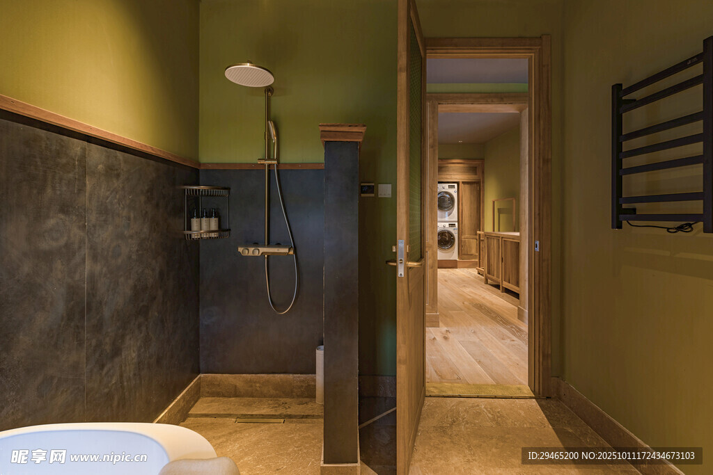 现代风格浴室走廊设计