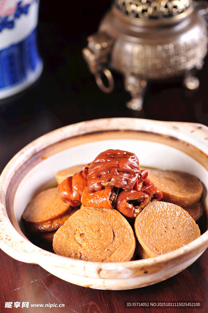 滋补炖品营养美味