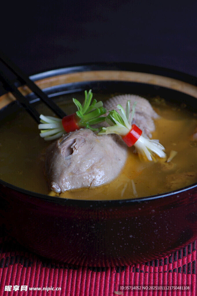 滋补羊肉汤美味又养生