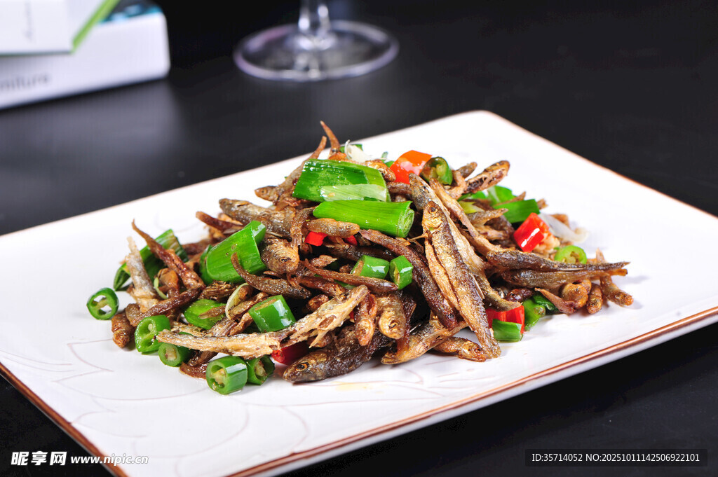 香辣茶树菇炒肉丝