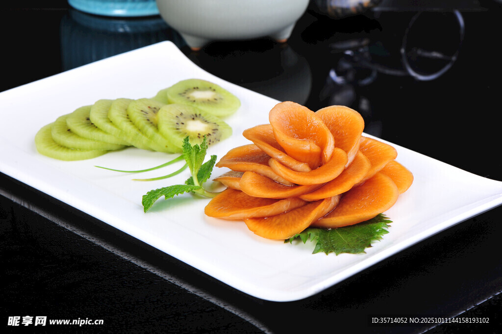 创意摆盘之胡萝卜黄瓜花