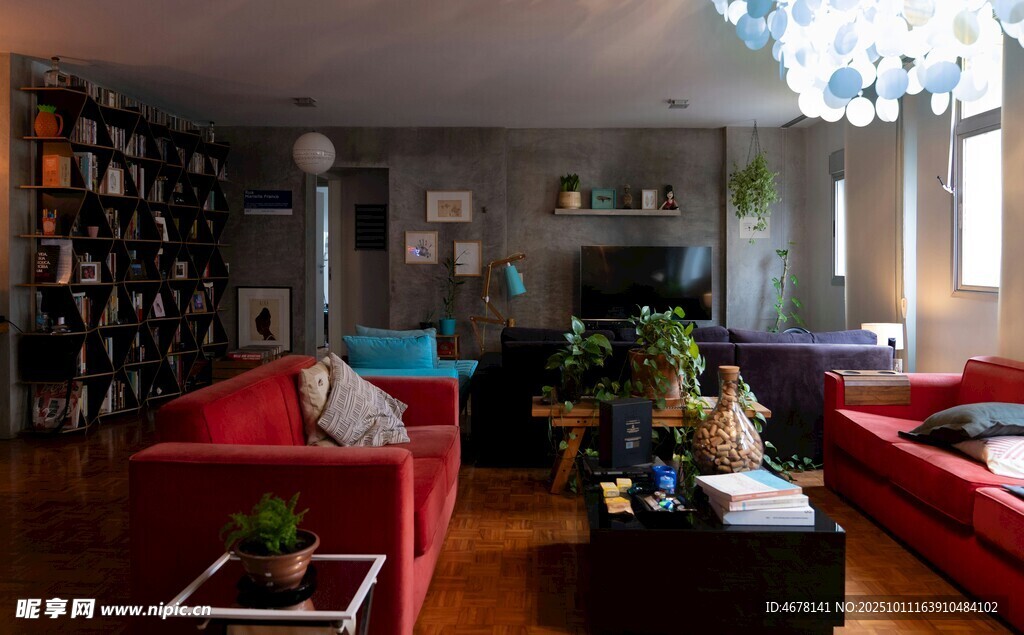 现代风格温馨客厅一角