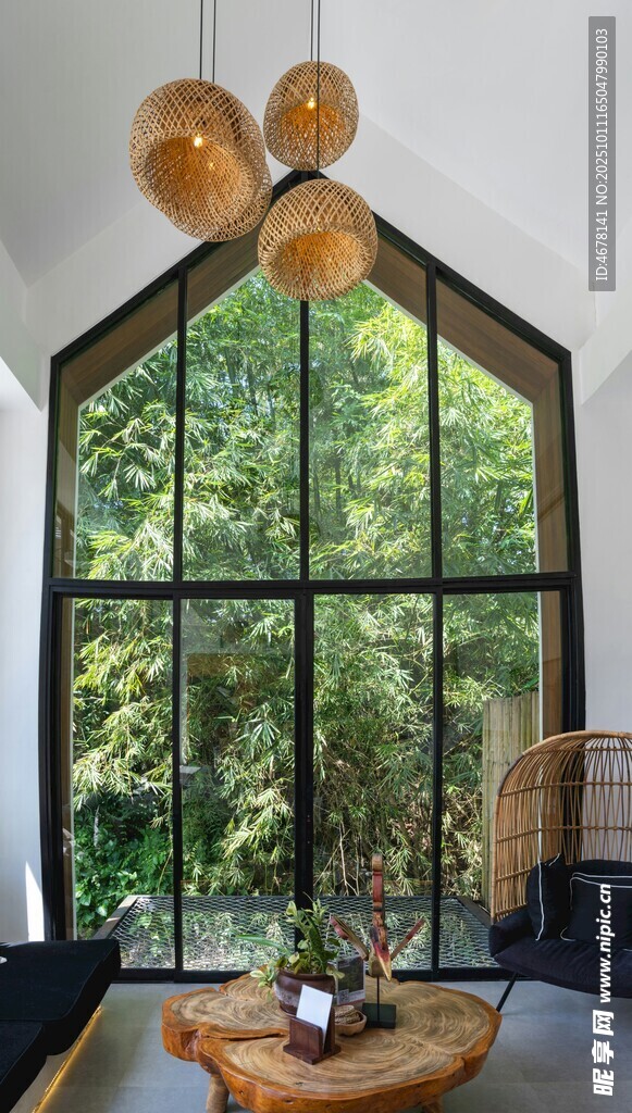 现代风客厅的超大景观窗