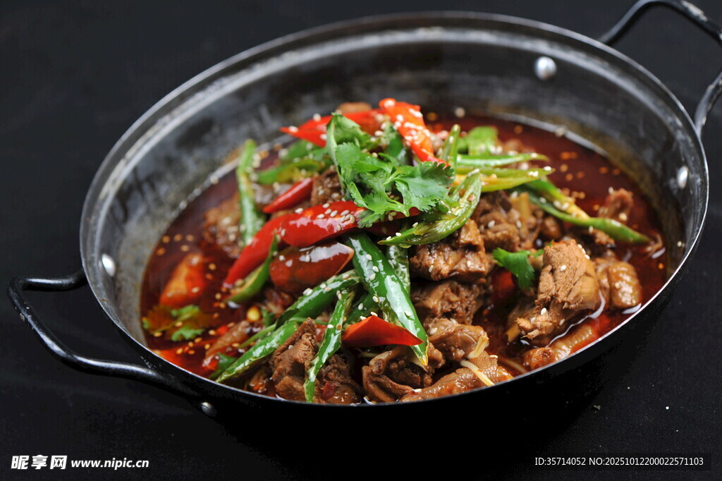 美味香辣干锅牛肉