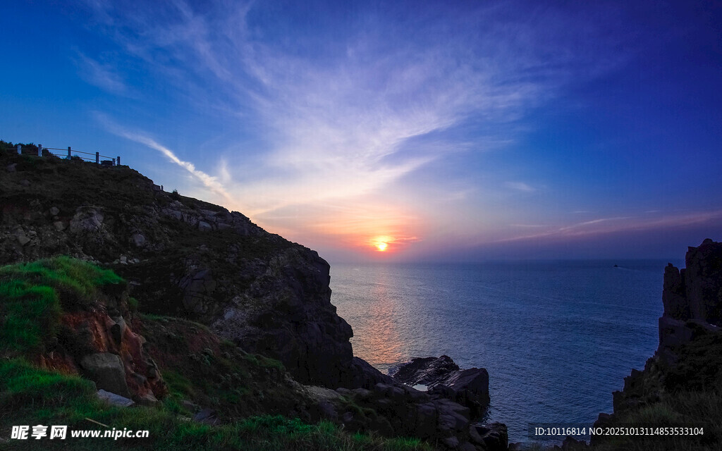 海边日落