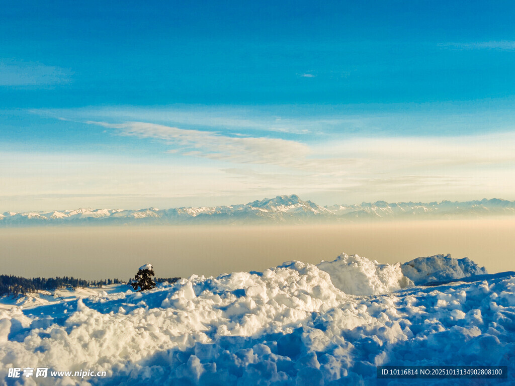 雪山美景
