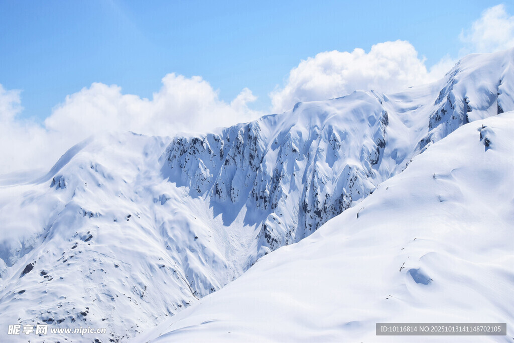 雪山美景