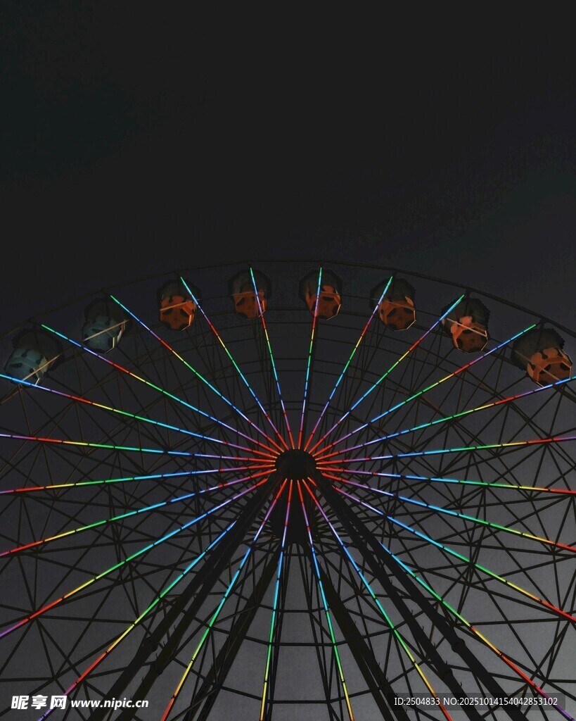夜幕下的绚丽摩天轮