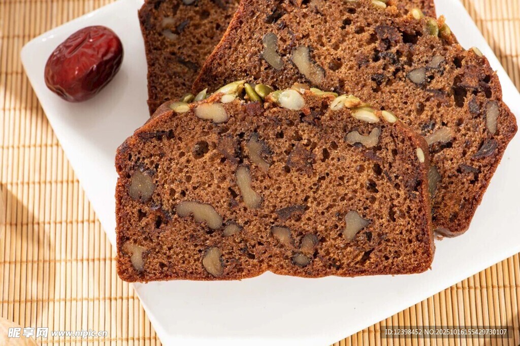 切片坚果红枣蛋糕