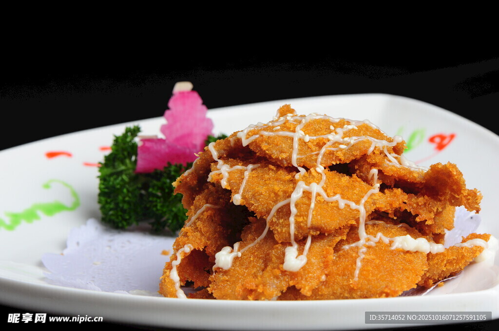 香酥炸鸡排摆盘精致