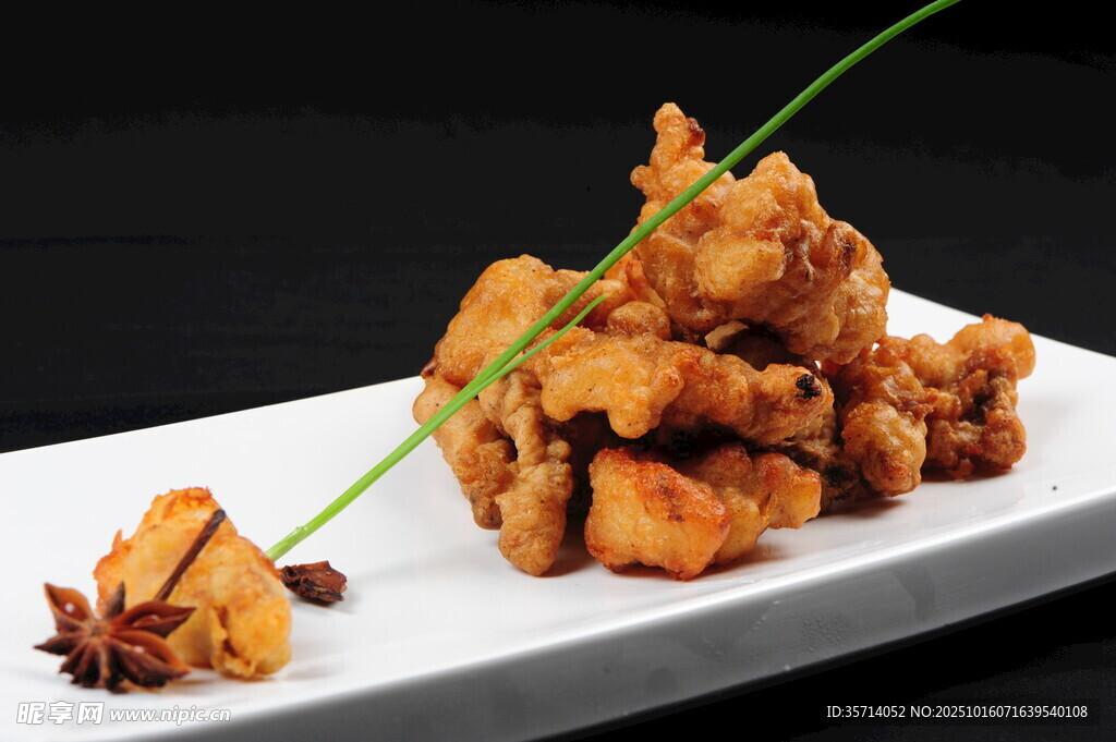 香酥炸鸡块美味诱人呈现