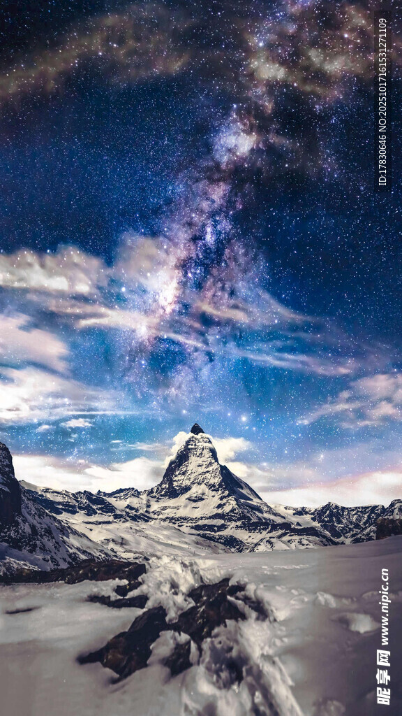 壮丽雪山星空奇幻美景