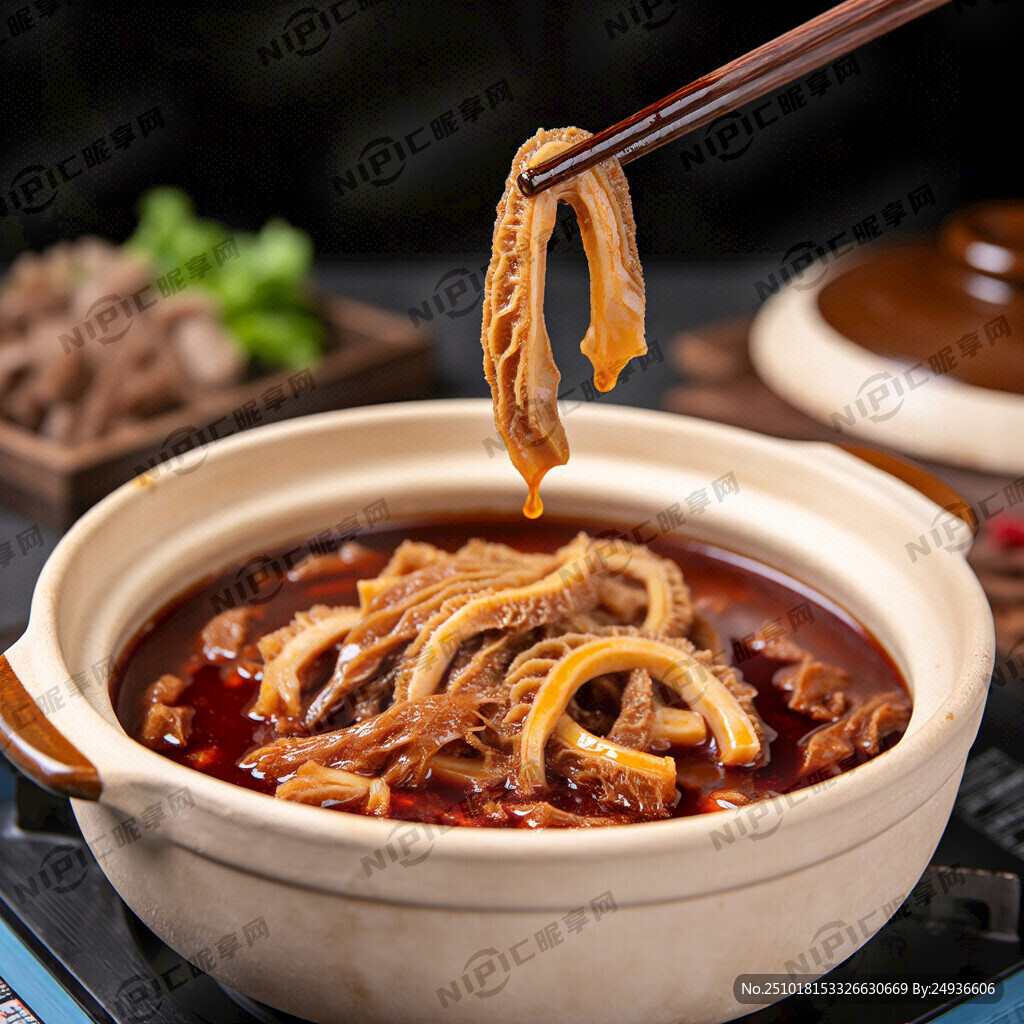 火锅涮牛肚 加点配图 红汤