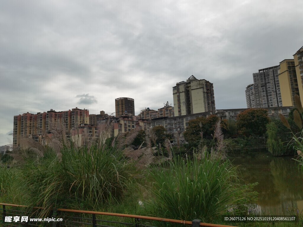 城市老旧建筑景观