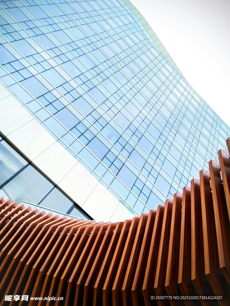 现代建筑外观独特景致