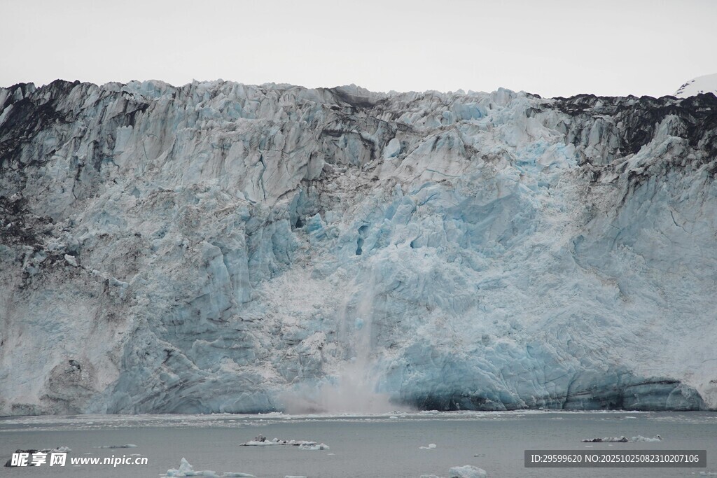 壮观的冰川景观