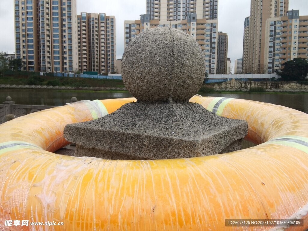 城市中的独特雕塑景观