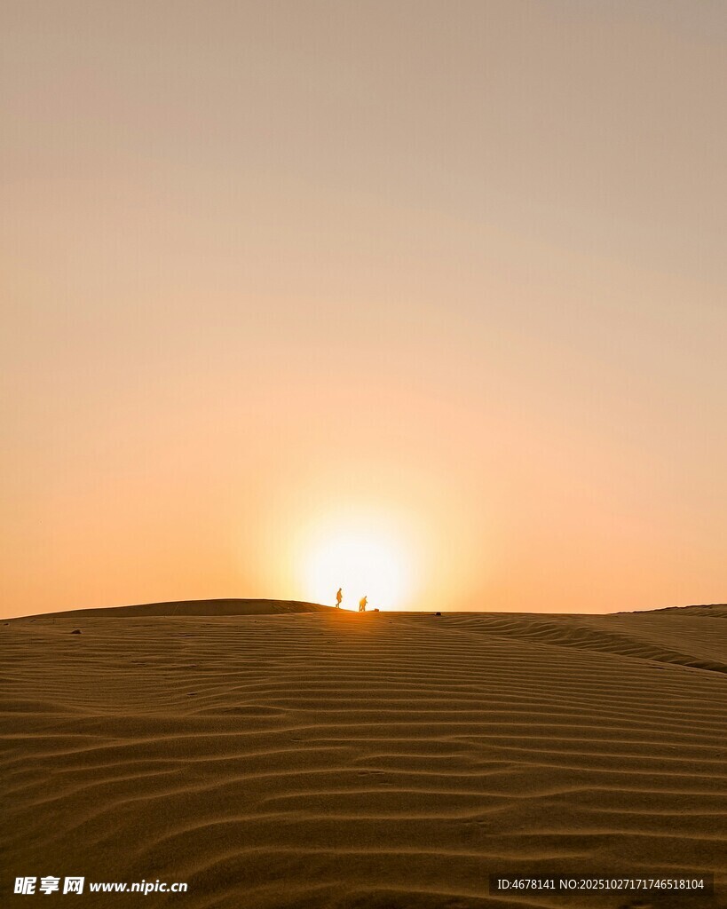 沙漠落日美景
