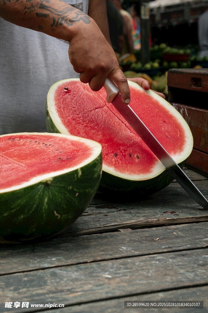 刀切鲜西瓜