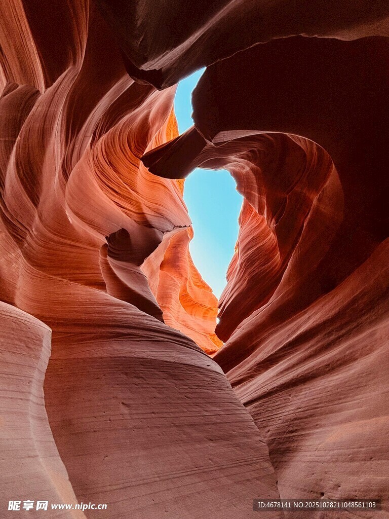 羚羊峡谷独特壮丽景观