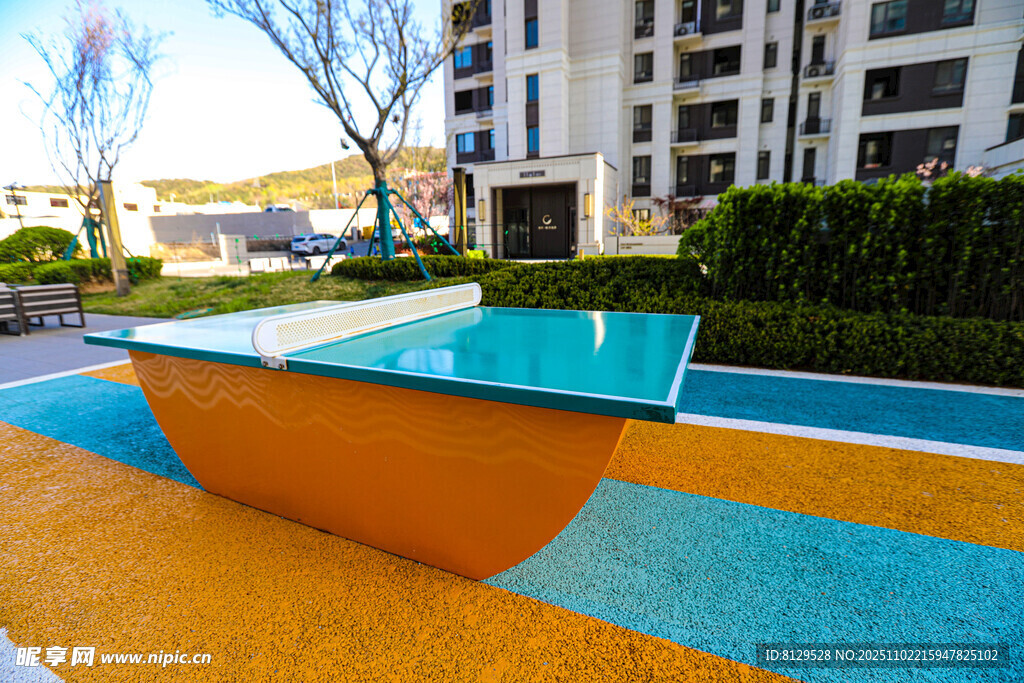 多彩户外休闲泳池景观