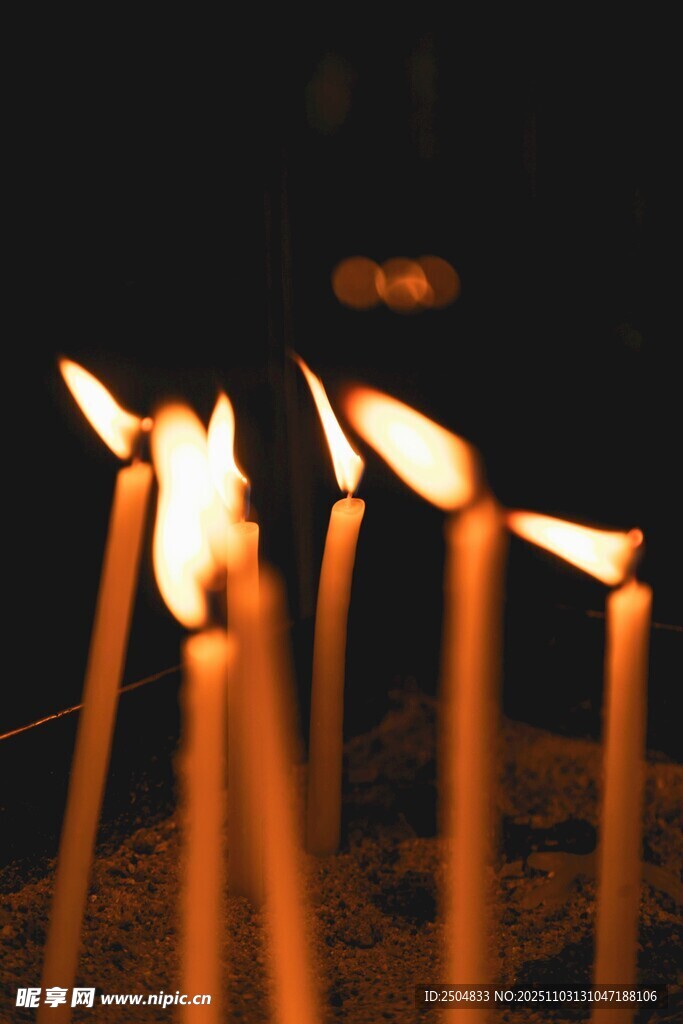 燃烧的蜡烛