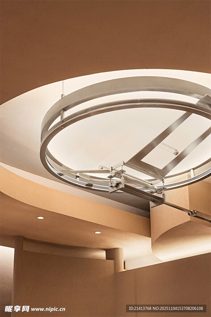 现代室内圆形天窗设计