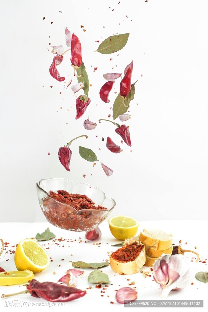 水果香料飞溅的创意画面