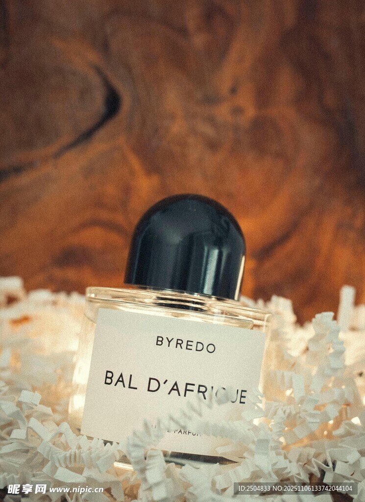 优雅帕尔玛之水香水展示