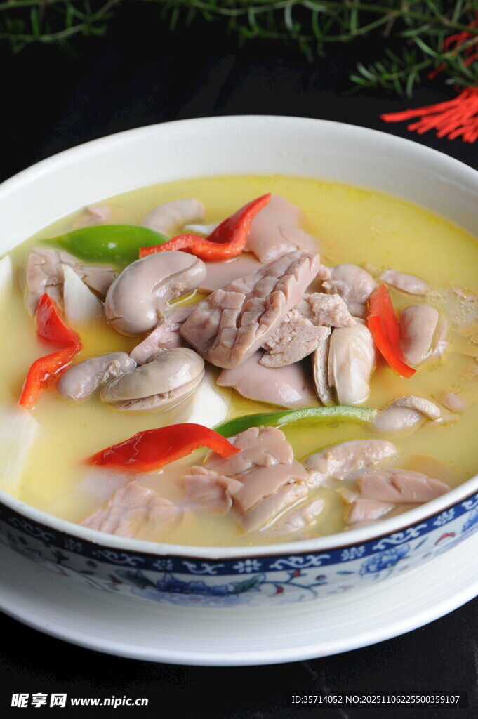 鲜香猪肚汤营养又美味