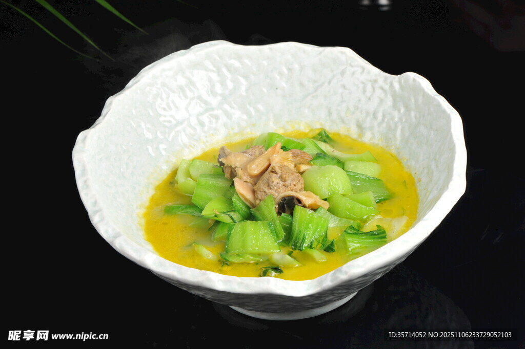 金汤丝瓜配肉粒